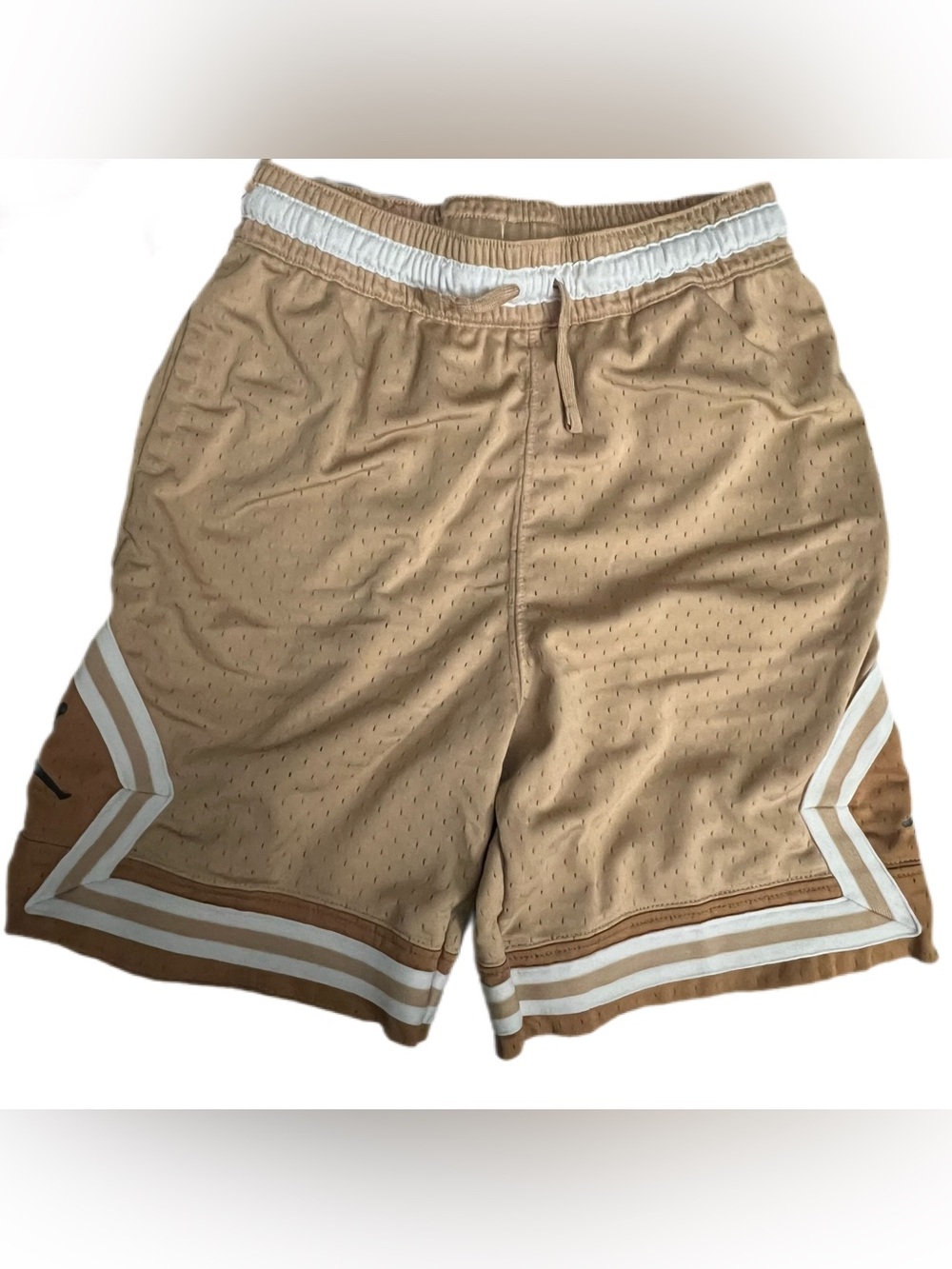 Jordan Tan Athletic Mesh Shorts boys large
